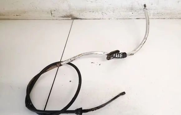 Handbrake/parking brake wiring cable