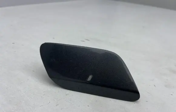 Audi A7 S7 4G Headlight washer spray nozzle cap/cover 4G8955276A