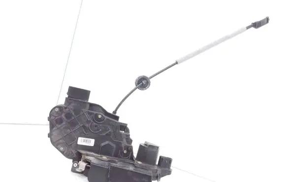 Volvo S80 Front door lock 30753682