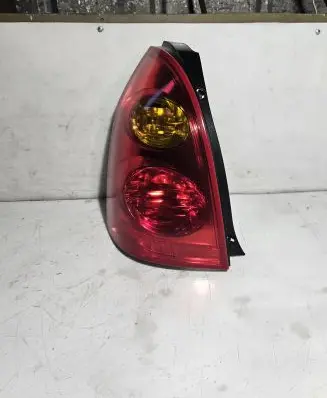 Nissan Primera Rear/tail lights