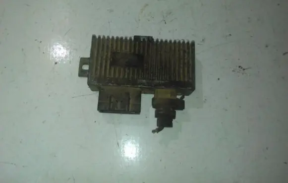 Renault Laguna I Glow plug pre-heat relay 7700100703
