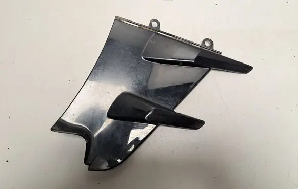 BMW i4 Fender trim (molding) 8081708 8081698