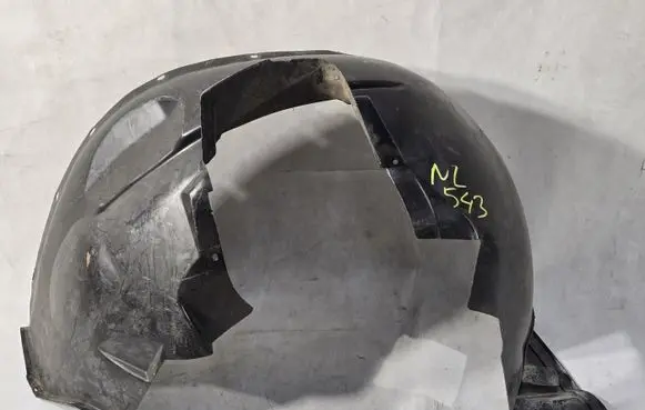 BMW X5 E53 Front wheel arch liner splash guards 8402443
