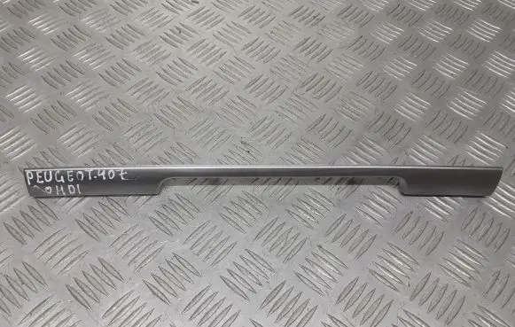 Peugeot 407 Dashboard lower bottom trim panel 9649552677