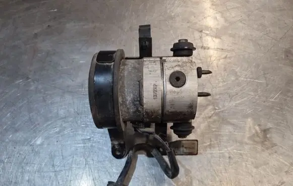 BMW 5 E39 Other brake parts 34511166155 0265410054 137747
