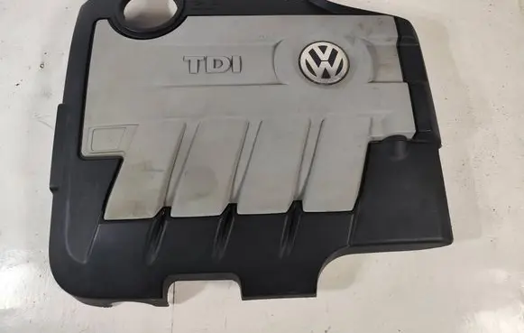 Volkswagen Golf VI Engine cover (trim) 03L103925AM