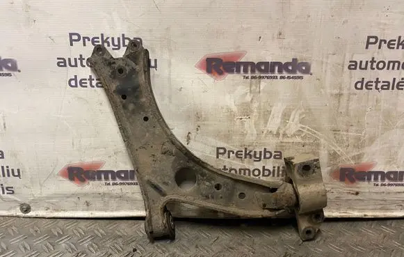 Volkswagen Golf V Front lower control arm/wishbone