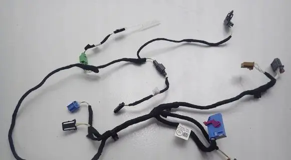 Volkswagen Tiguan Wiring harness 5NB971557B
