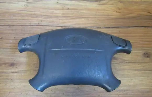 KIA Clarus Steering wheel airbag