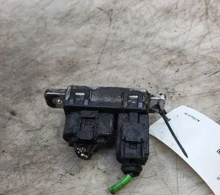 Volvo V60 Glow plug pre-heat relay 10097186 0281003140