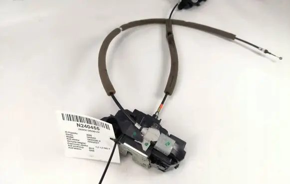 Iveco Daily 35 - 40.10 Front door lock