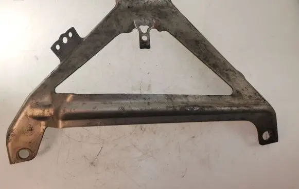 Mercedes-Benz E W211 Engine mounting bracket A6460980429