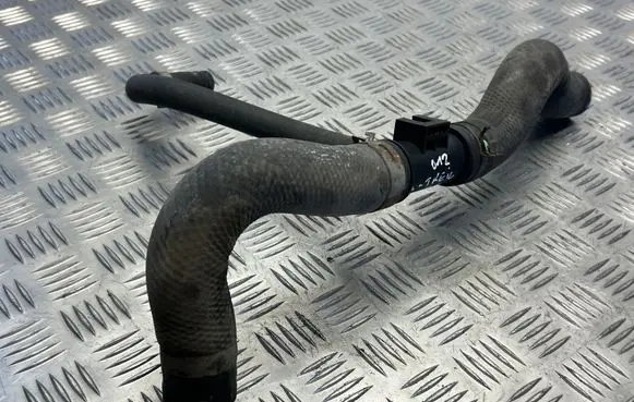 Nissan X-Trail T31 Coolant pipe/hose