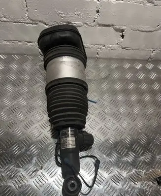 BMW X5 G05 Rear shock absorber/damper 37106869048 6869048