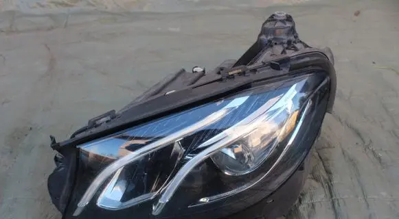 Mercedes-Benz E W213 Headlight/headlamp A2139064104