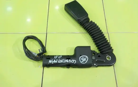 Mini Cooper Countryman R60 Front seatbelt 620550200D ZAPINKA