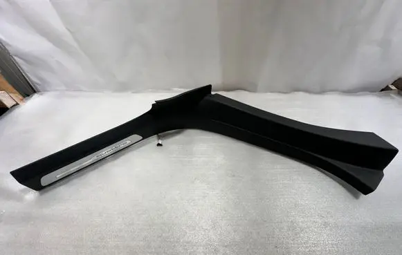 Audi A8 S8 D4 4H Rear sill trim cover 4H4864607
