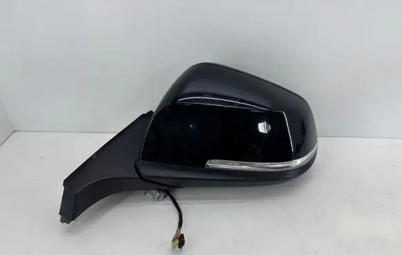 BMW i3 Front door electric wing mirror
