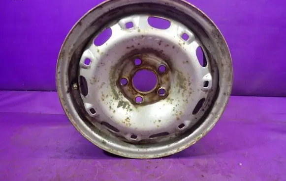 Volkswagen Polo III 6N 6N2 6NF R14 steel rim 