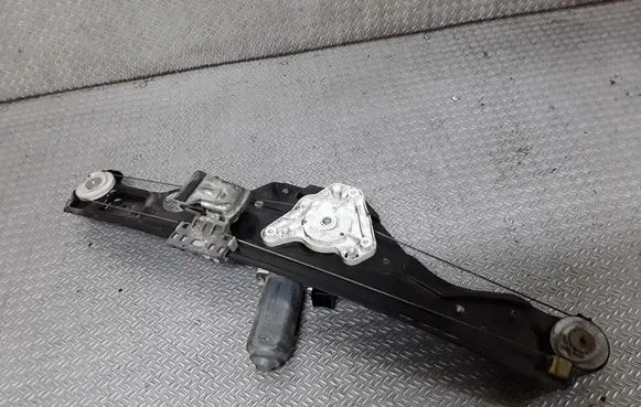 Mercedes-Benz E W211 Rear door window regulator with motor A2118202342
