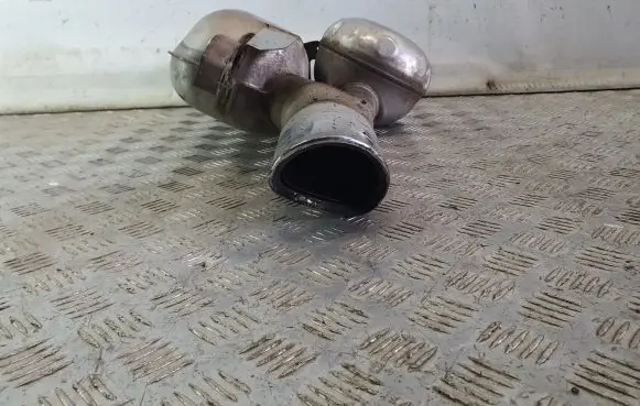 Audi A6 S6 C7 4G Rear muffler/silencer tail pipe 4G0253612T