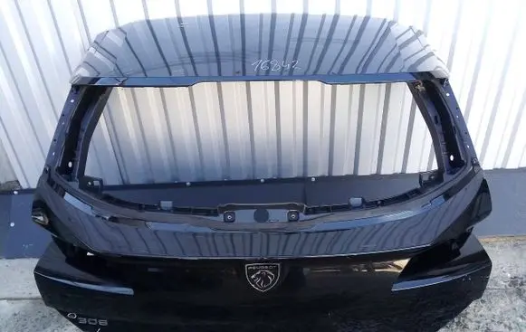 Peugeot 308 Truck tailgate 