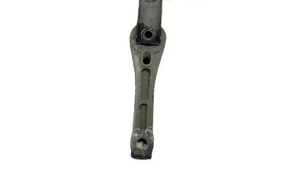 Volkswagen Tiguan Engine mount bracket 5N0199855E