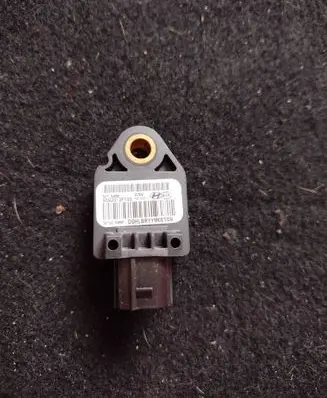KIA Picanto Airbag deployment crash/impact sensor 959202F100 D0HLWGYYK6109