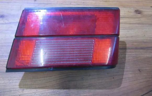 BMW 5 E34 Tailgate rear/tail lights 8769r23