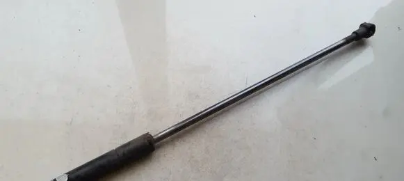 Honda Civic Tailgate/trunk strut/damper