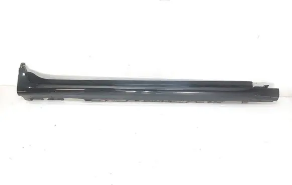 BMW X3 F25 Sill 8048172