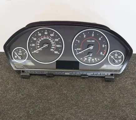 BMW 4 F32 F33 Speedometer (instrument cluster)