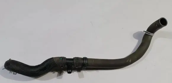 Chevrolet Camaro Engine coolant pipe/hose 84134906