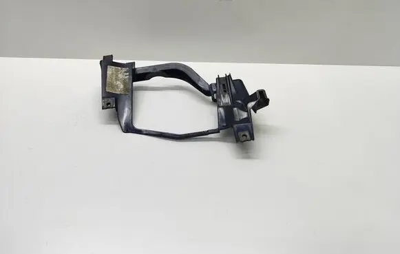 BMW 5 E60 E61 Headlight/headlamp mounting bracket 158738 15873800