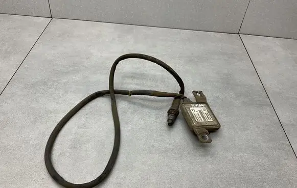 Volkswagen Sharan Lambda probe sensor 8K0907807E