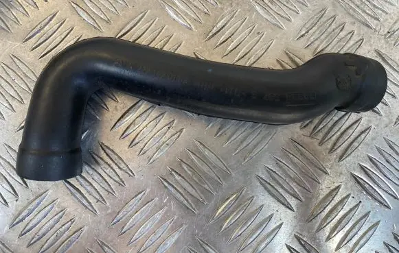 Mercedes-Benz S W221 Breather hose/pipe A2721420183