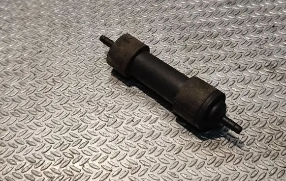 Vacuum air tank