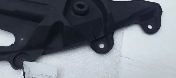 Top upper radiator support slam panel