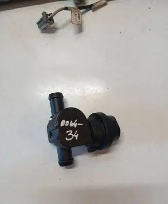 Volvo V60 Engine coolant pipe/hose 31338891