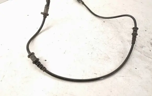 Mercedes-Benz E W211 ABS brake wheel speed sensor 2115402317 2115402917