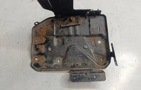 Nissan Note (E12) Battery box tray 