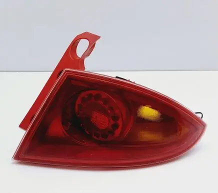 Seat Leon (1P) Rear/tail lights 98205200