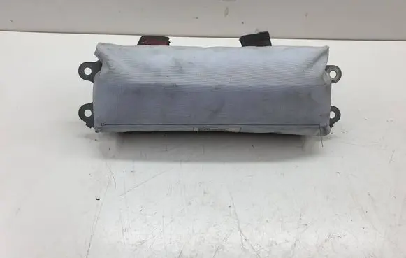 Knee airbag