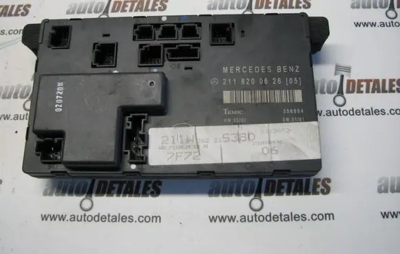 Mercedes-Benz E W211 Door control unit/module A2118200626