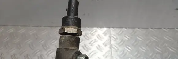 Mercedes-Benz E W211 Fuel main line pipe 0445214038 030564L2