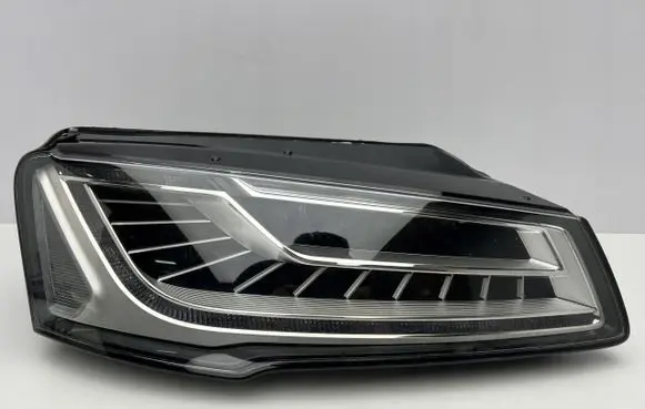Audi A8 S8 D4 4H Headlight/headlamp 4H0941036