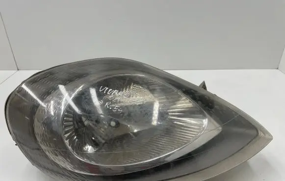 Opel Vivaro Headlight/headlamp 7700311372 89308700 91165720