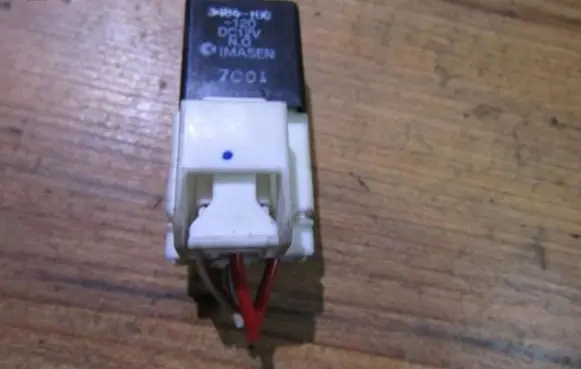Mazda 323 Other relay 3464100 7c01