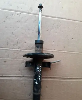 Renault Scenic II - Grand scenic II Front shock absorber/damper 8200472411 8200472411C