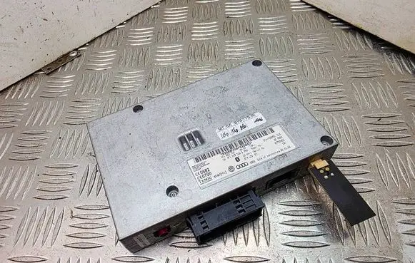 Audi A8 S8 D3 4E Bluetooth control unit module 4F1862335 4F1910336B